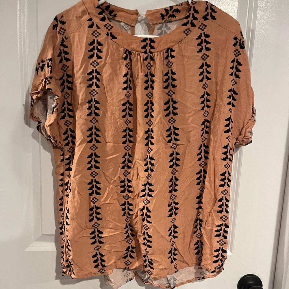 short sleeve blouse